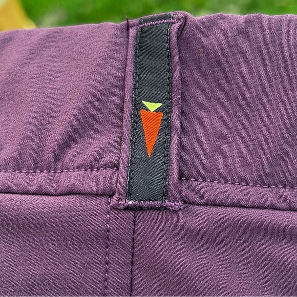 Kerrits Saddlery Horseback Riding Pants Breeches Mid Rise Raisin | Size Small - Picture 3 of 8